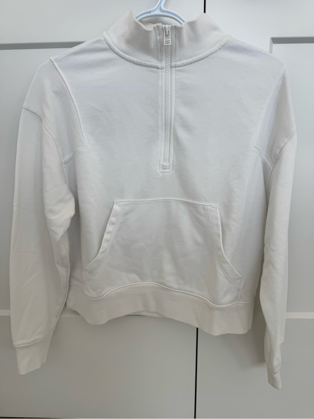 Old Navy White Cropped Sweatshirt